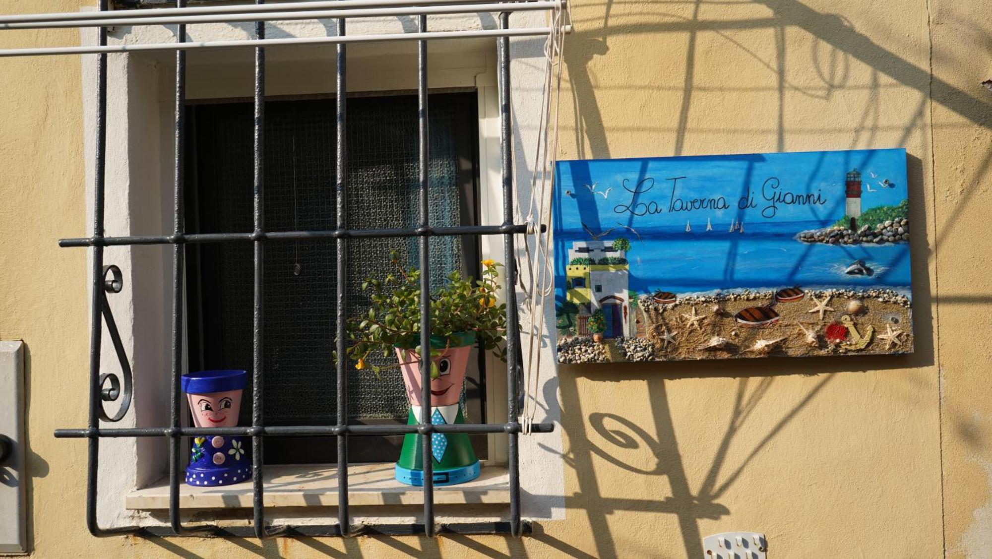 La Taverna Di Gianni Near The Beach Italy Riviera Savona Exterior foto
